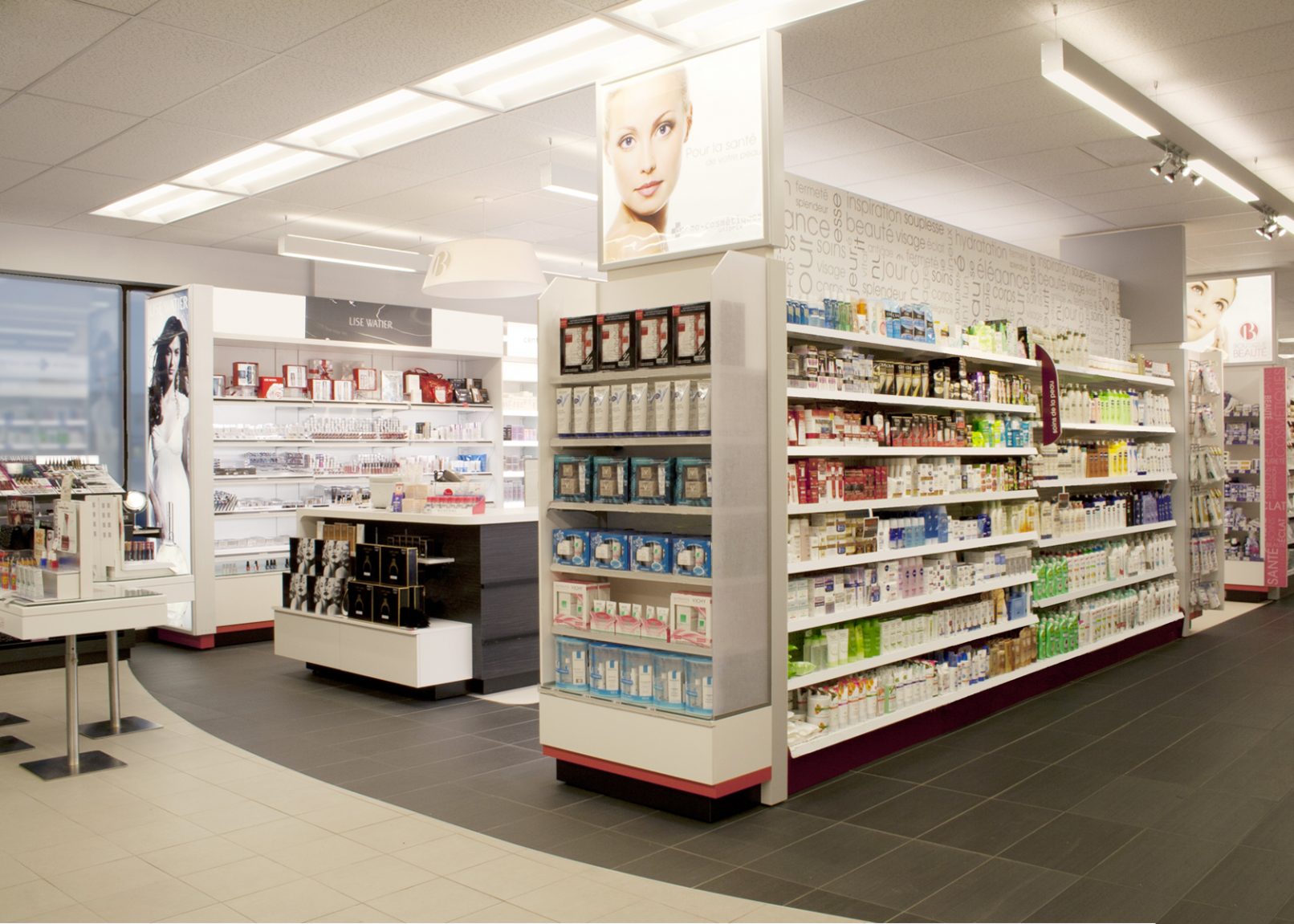 Uniprix Ruscio Studio